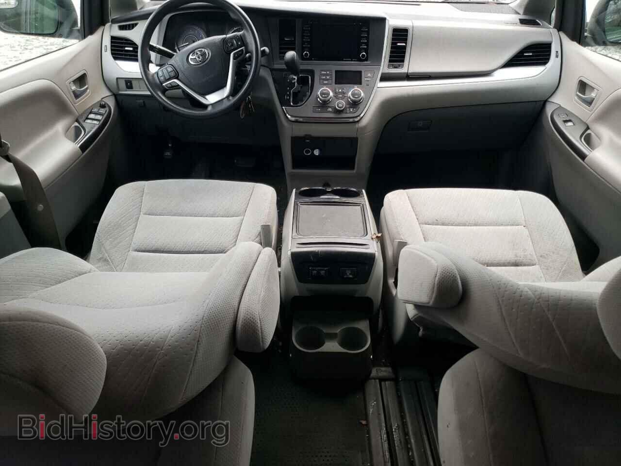2018 TOYOTA All Models - VIN: 5TDKZ3DC2JS903219 - Фото 8
