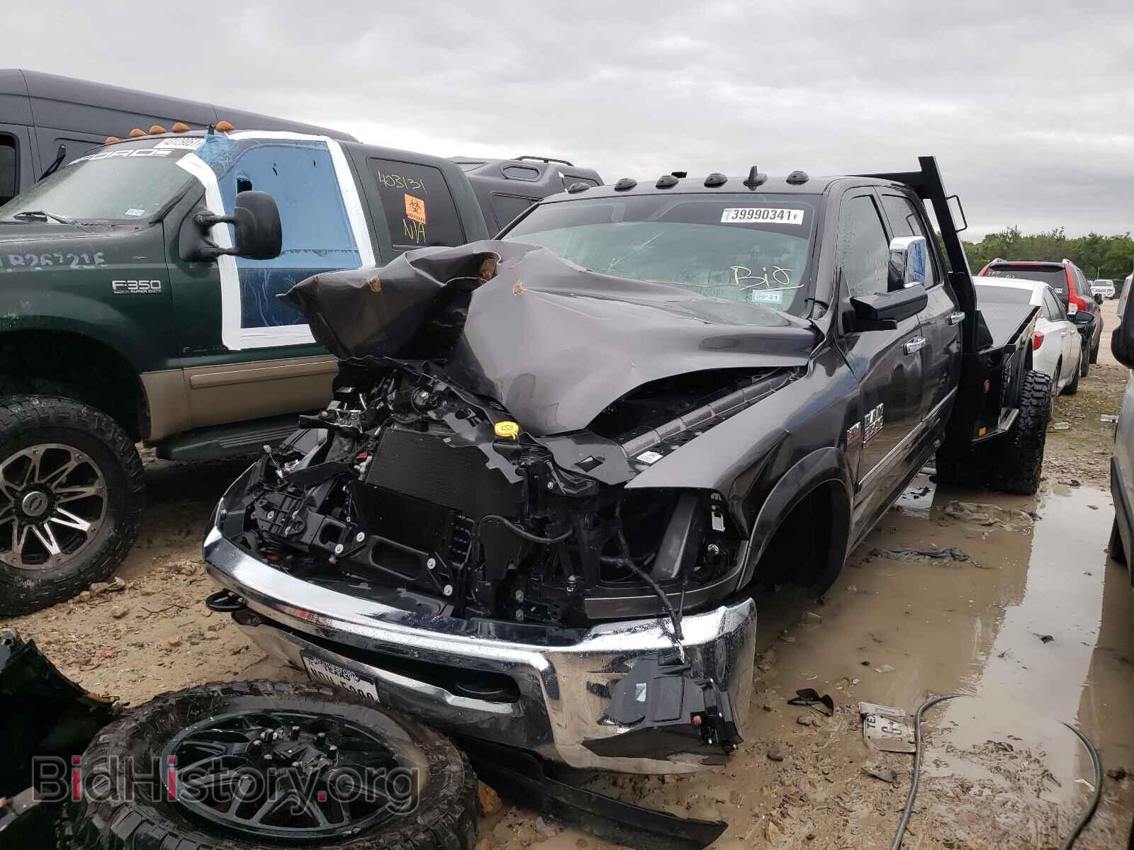 2014 RAM 3500 - VIN: 3C63RRKJ1EG235711 - Фото 2