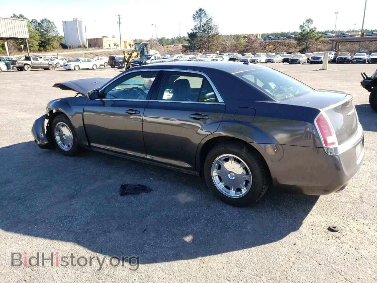 2014 CHRYSLER 300 - VIN: 2C3CCAAG8EH382243 - Фото 2