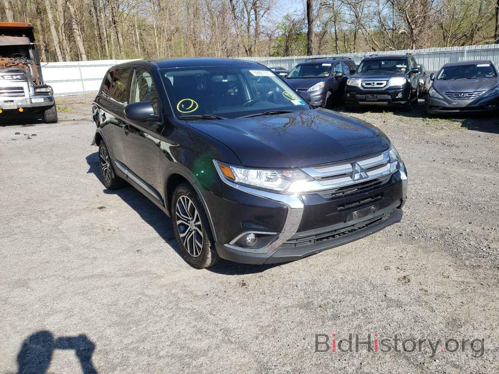 Photo JA4AZ3A37GZ038314 - MITSUBISHI OUTLANDER 2016