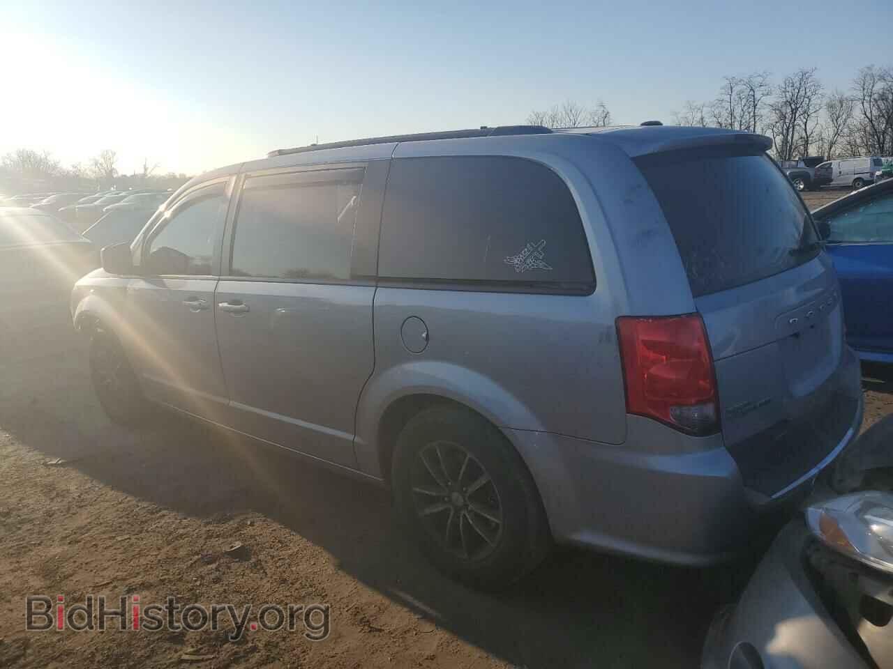 2018 DODGE CARAVAN - VIN: 2C4RDGEG2JR241060 - Фото 2