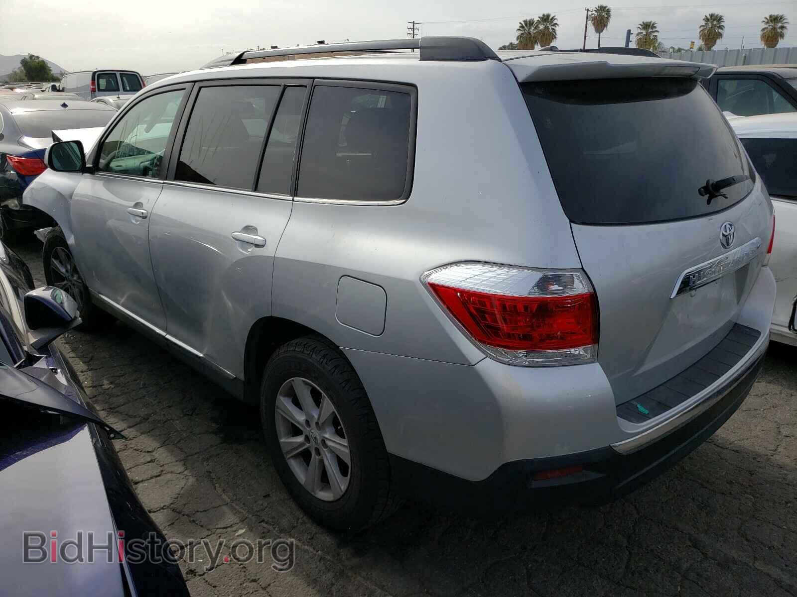 2011 TOYOTA HIGHLANDER - VIN: 5TDZK3EH4BS036632 - Фото 3