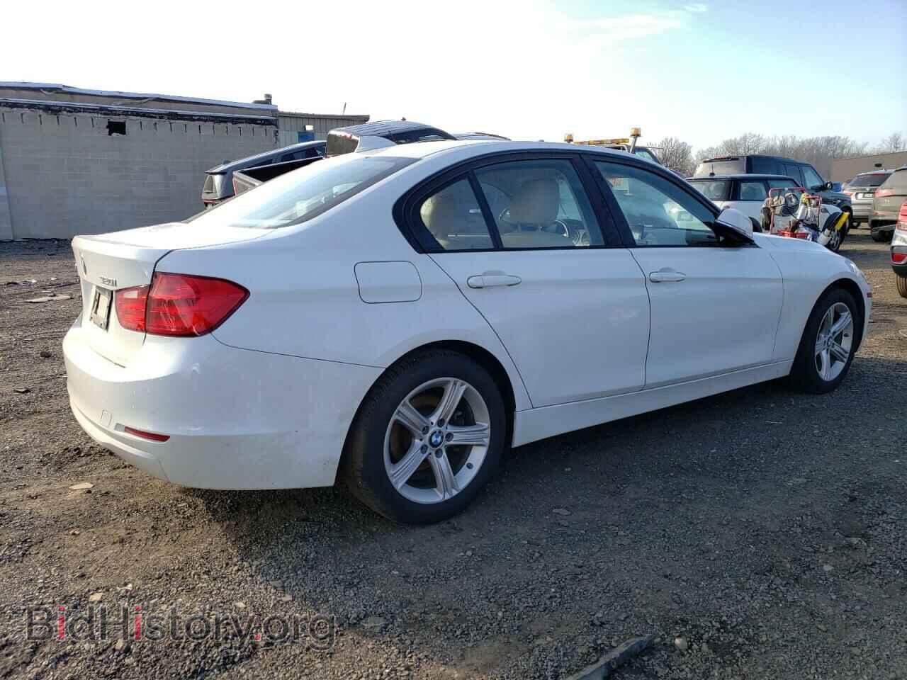 2014 BMW 3 SERIES - VIN: WBA3C3G5XENS71663 - Фото 3