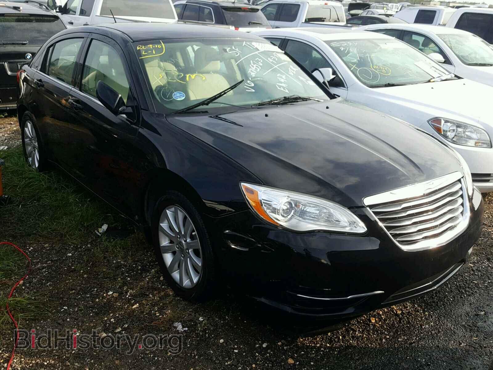 Photo 1C3CCBBBXCN275563 - CHRYSLER 200 2012