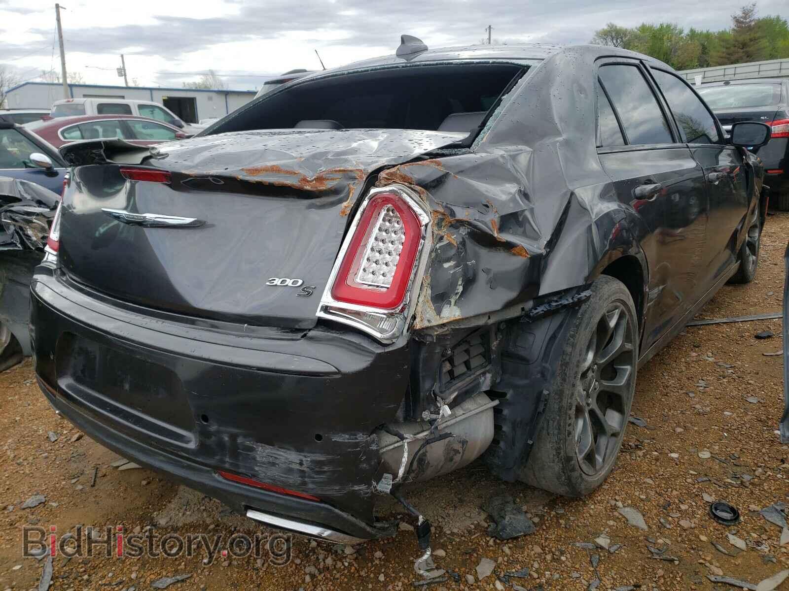 2018 CHRYSLER 300 - VIN: 2C3CCABG4JH261394 - Фото 4