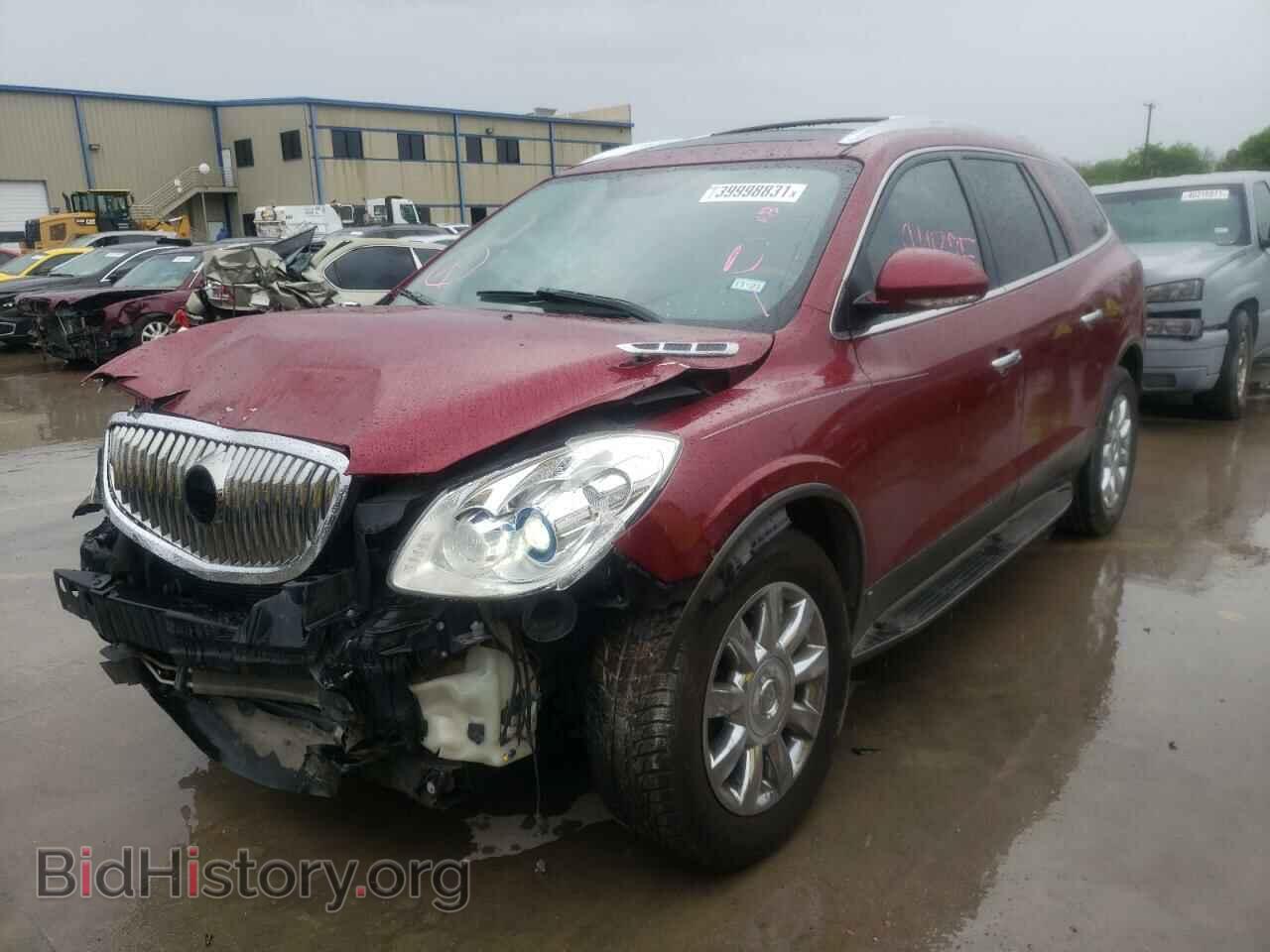 2011 BUICK ENCLAVE - VIN: 5GAKRAED5BJ137367 - Фото 2