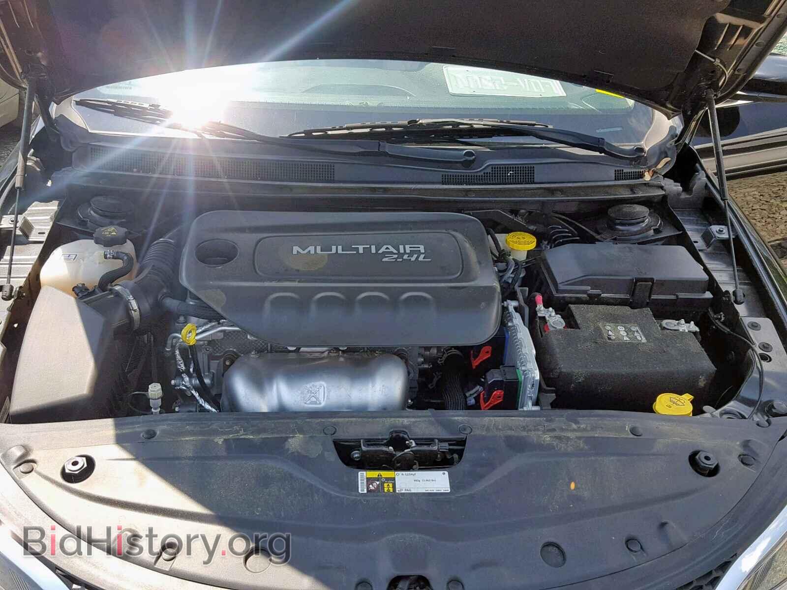 2016 CHRYSLER 200 - VIN: 1C3CCCABXGN166887 - Фото 7