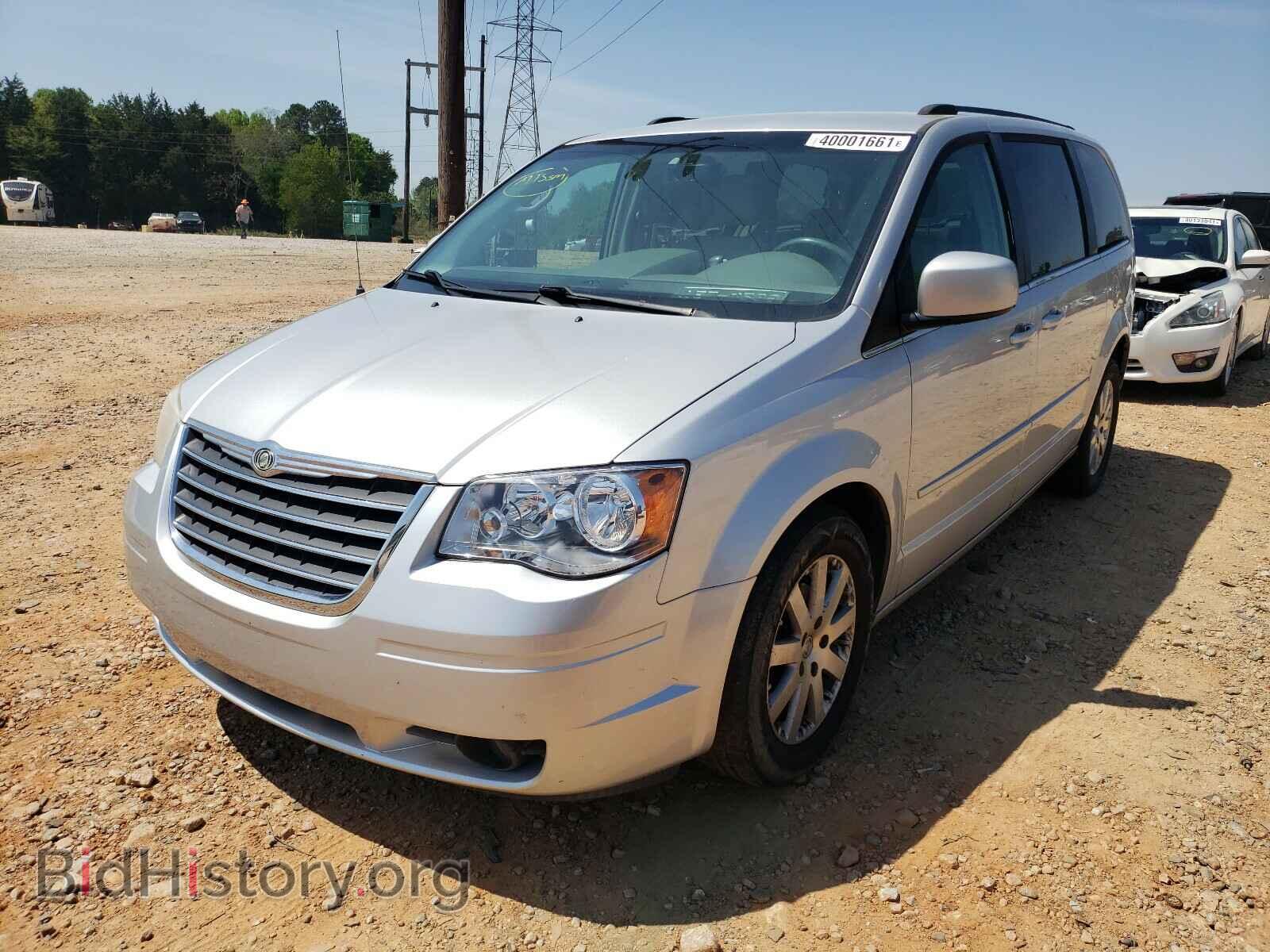 2008 CHRYSLER MINIVAN - VIN: 2A8HR54P38R760401 - Фото 2