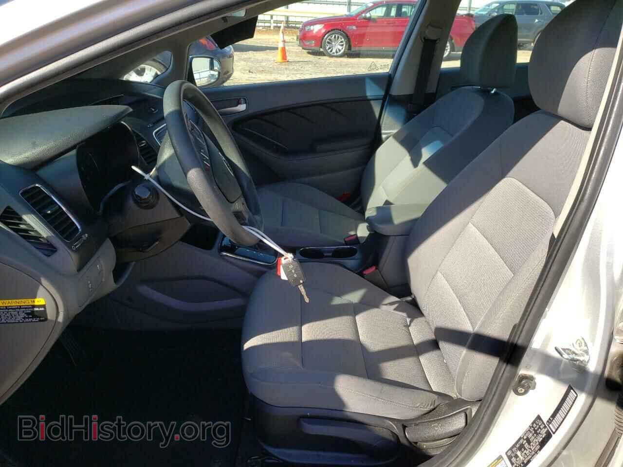 2017 KIA FORTE - VIN: 3KPFK4A71HE116091 - Фото 7