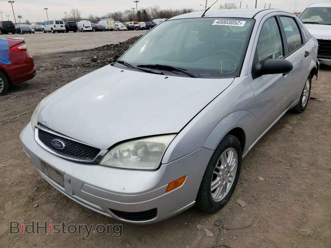 2007 FORD FOCUS - VIN: 1FAFP34NX7W286501 - Фото 2