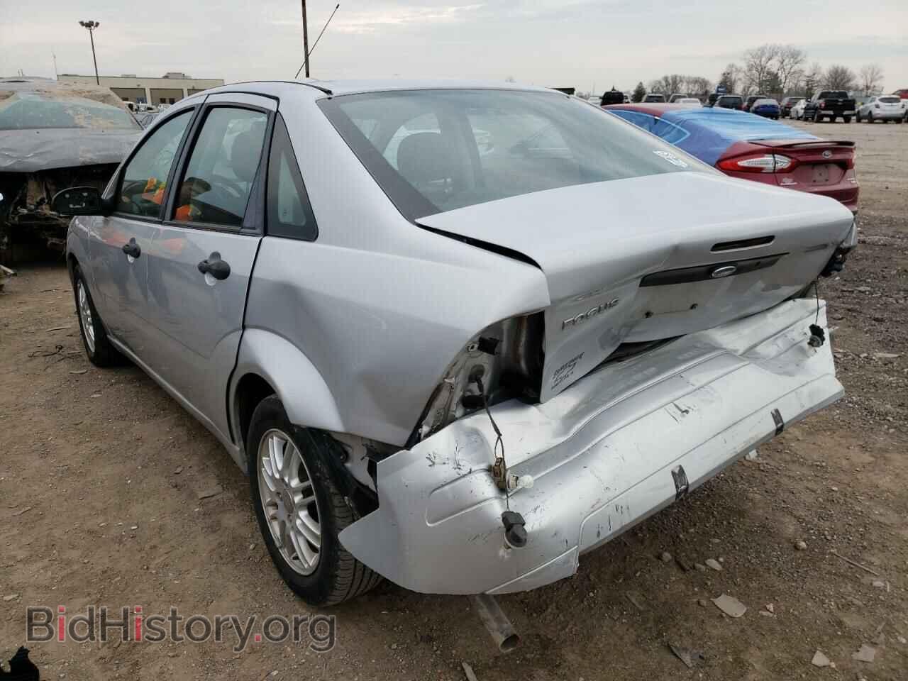 2007 FORD FOCUS - VIN: 1FAFP34NX7W286501 - Фото 3