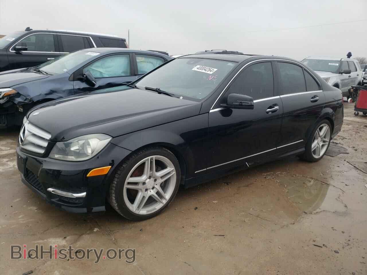 Photo WDDGF4HB7DR243662 - MERCEDES-BENZ C-CLASS 2013