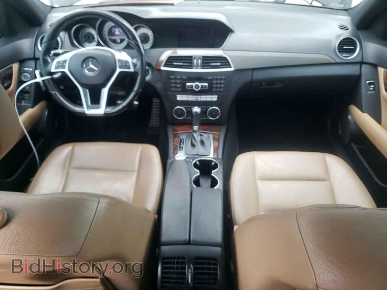 2013 MERCEDES-BENZ C-CLASS - VIN: WDDGF4HB7DR243662 - Фото 8