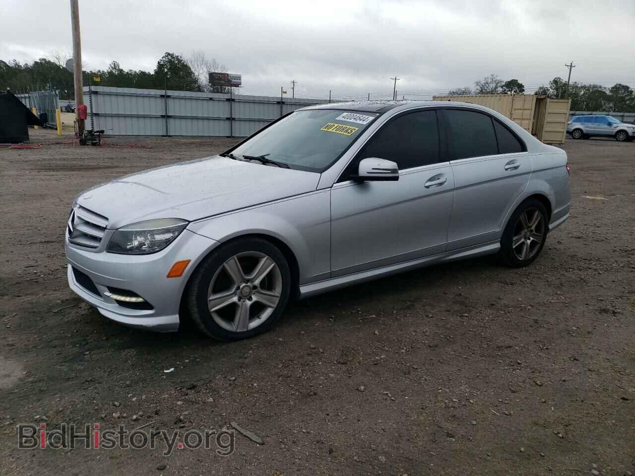 Photo WDDGF5EB6BR175202 - MERCEDES-BENZ C-CLASS 2011