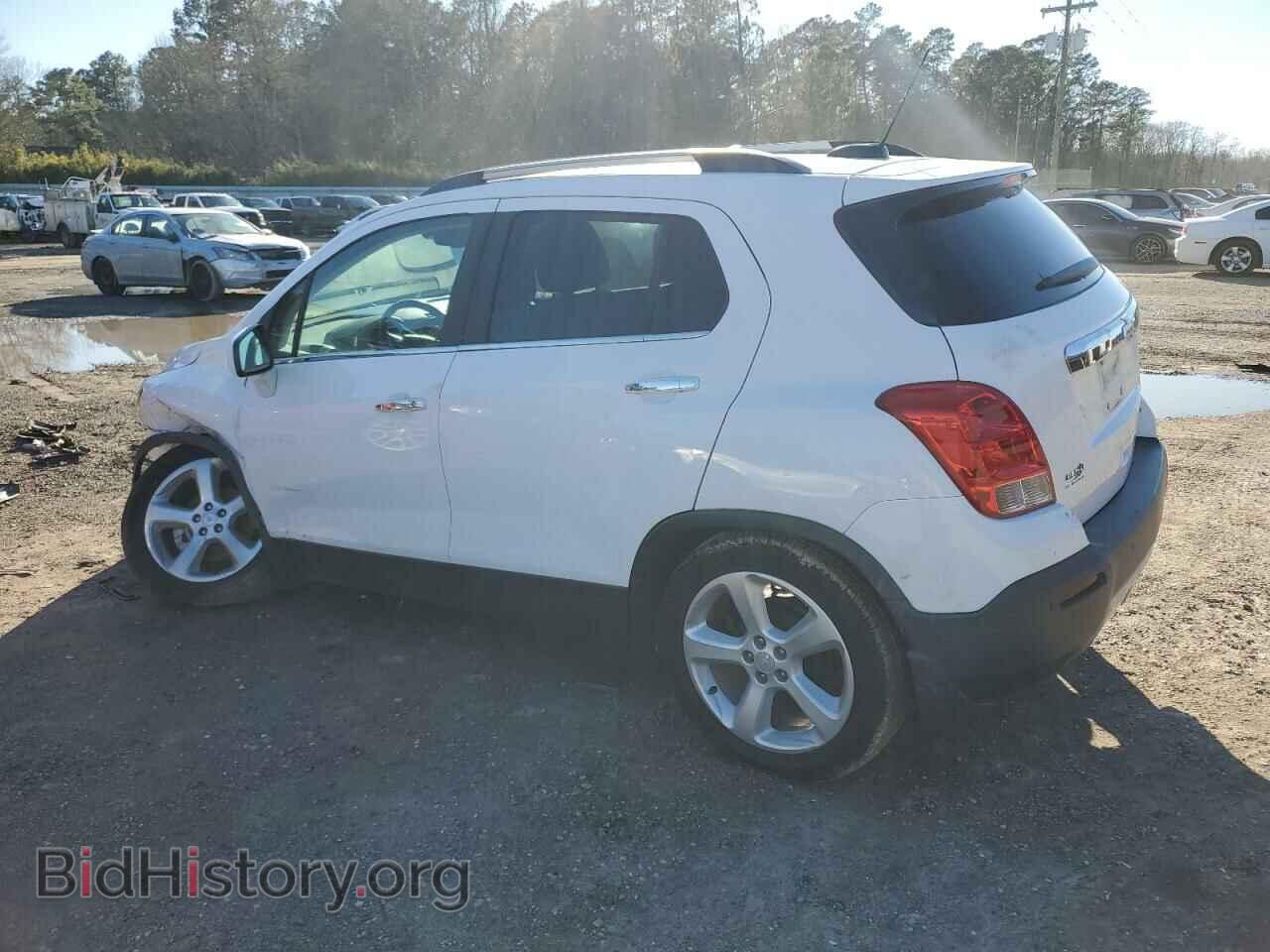 2016 CHEVROLET TRAX - VIN: 3GNCJMSB2GL268763 - Фото 2