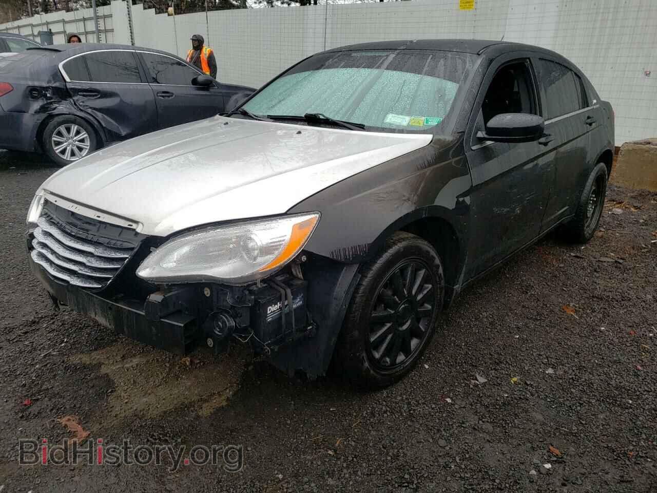 2012 CHRYSLER 200 - VIN: 1C3CCBAB4CN166887 - Фото 2
