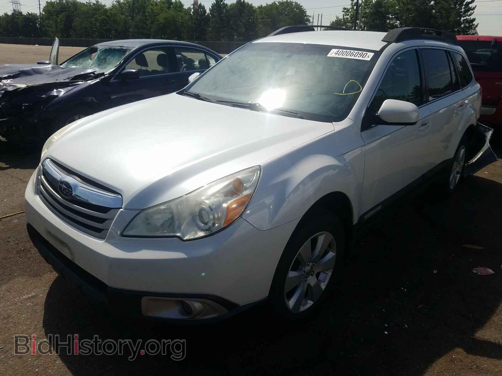 2011 SUBARU OUTBACK - VIN: 4S4BRBCC2B3325455 - Photo 2