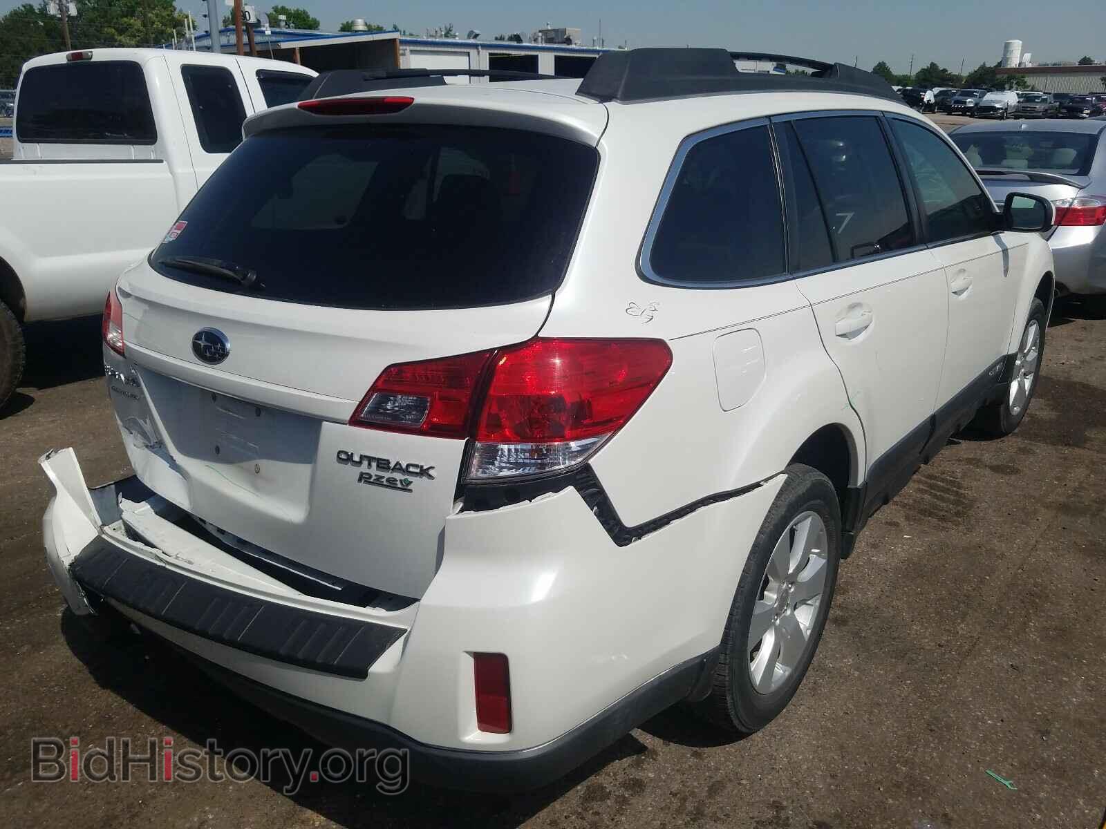 2011 SUBARU OUTBACK - VIN: 4S4BRBCC2B3325455 - Photo 4