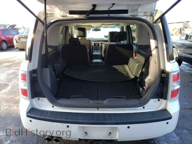 2010 Ford FLEX (VIN 2FMGK5DC6ABA91734) — photo 9 of 10