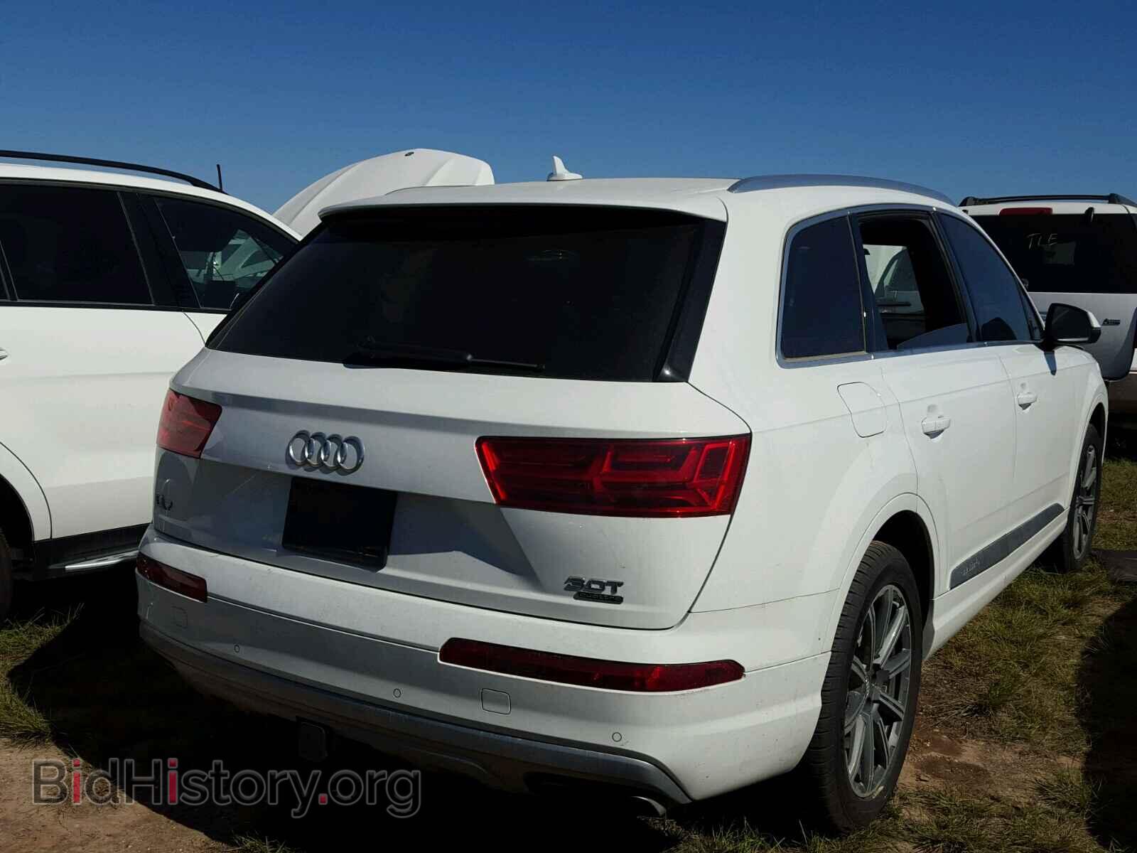 2017 AUDI Q7 - VIN: WA1LAAF78HD035372 - Фото 4