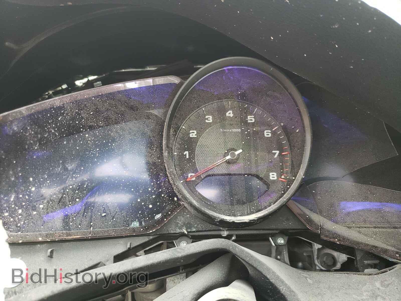 2019 PORSCHE CAYENNE - VIN: WP1AA2AY4KDA08159 - Photo 8