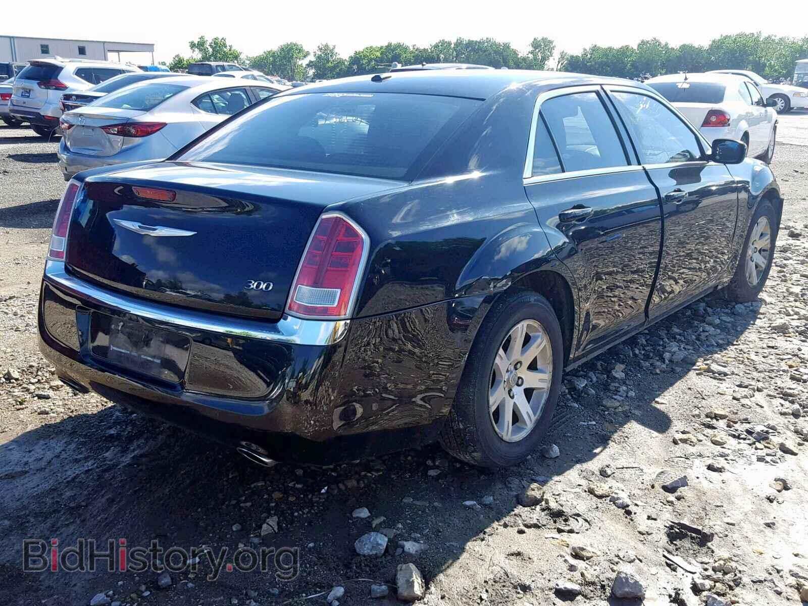 2013 CHRYSLER 300 - VIN: 2C3CCAAG6DH626504 - Фото 4