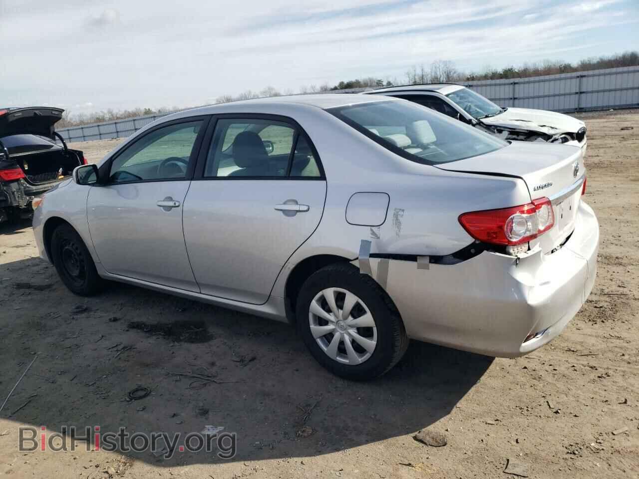 2011 TOYOTA COROLLA - VIN: 2T1BU4EE6BC728200 - Фото 2