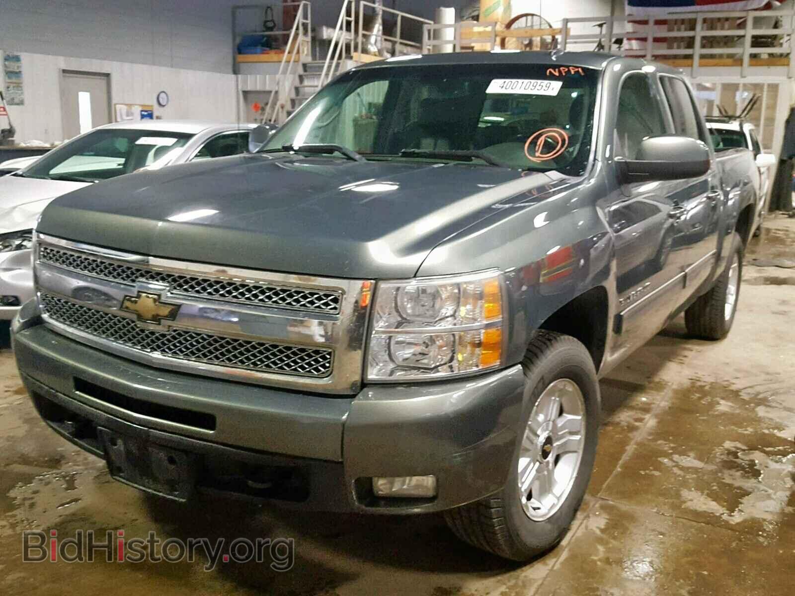 2011 CHEVROLET SILVERADO - VIN: 3GCPKTE36BG151758 - Фото 2