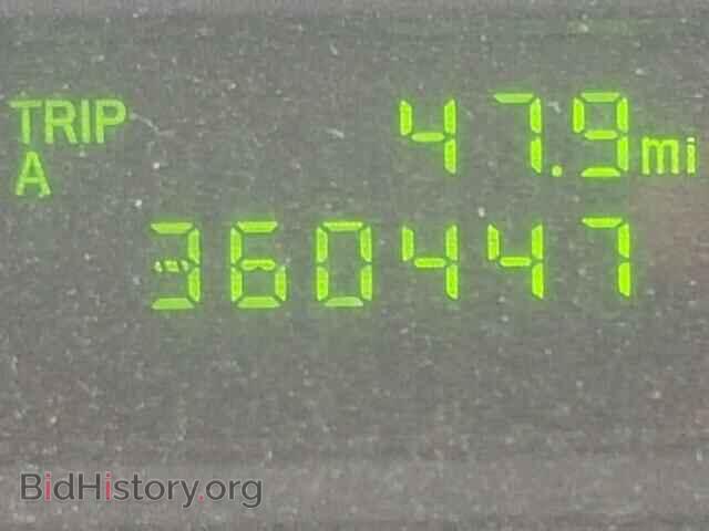 2011 FORD ECONOLINE - VIN: 1FBNE3BL8BDA12025 - Photo 8