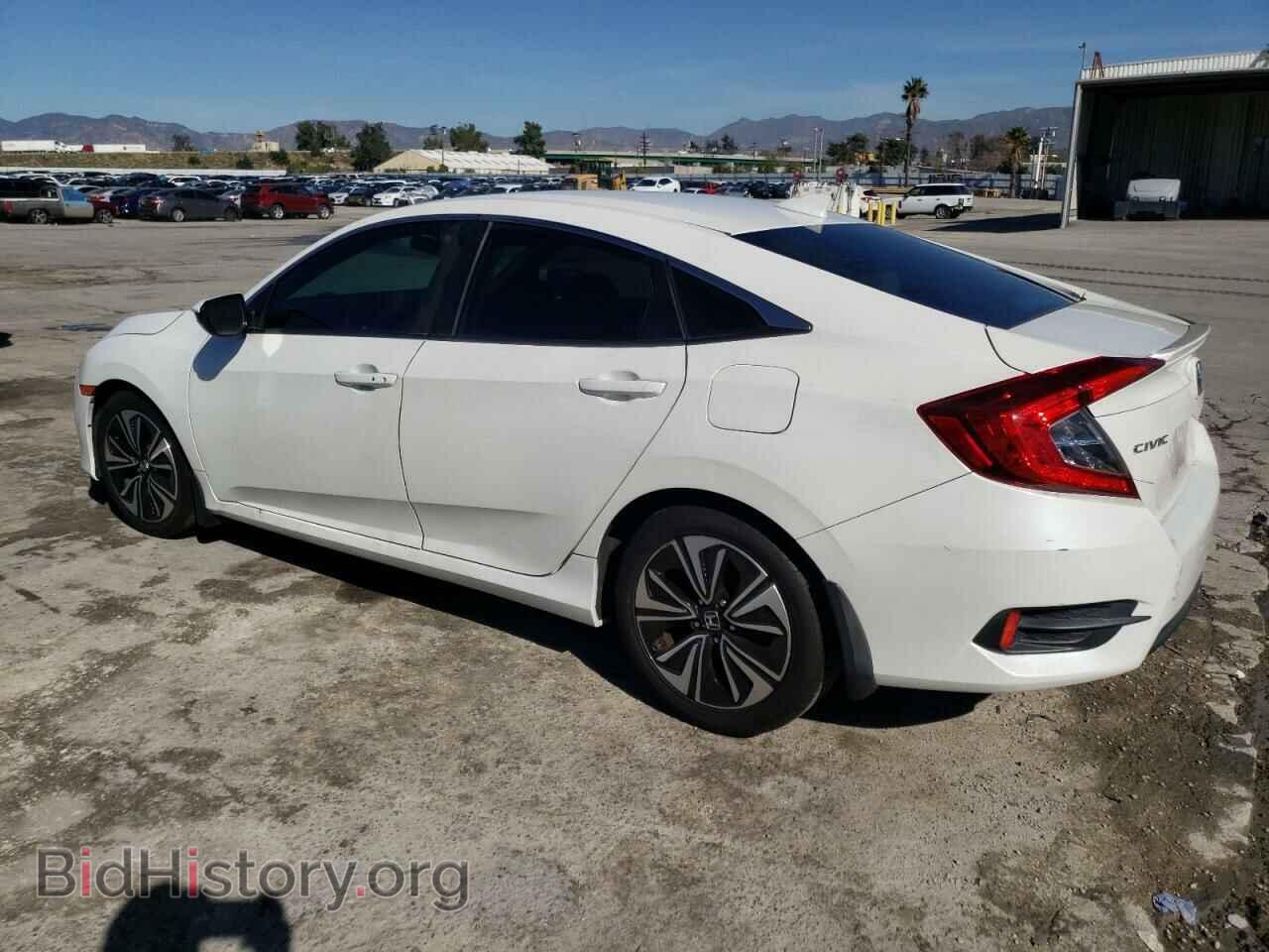 2017 HONDA CIVIC - VIN: 19XFC1F41HE032668 - Photo 2