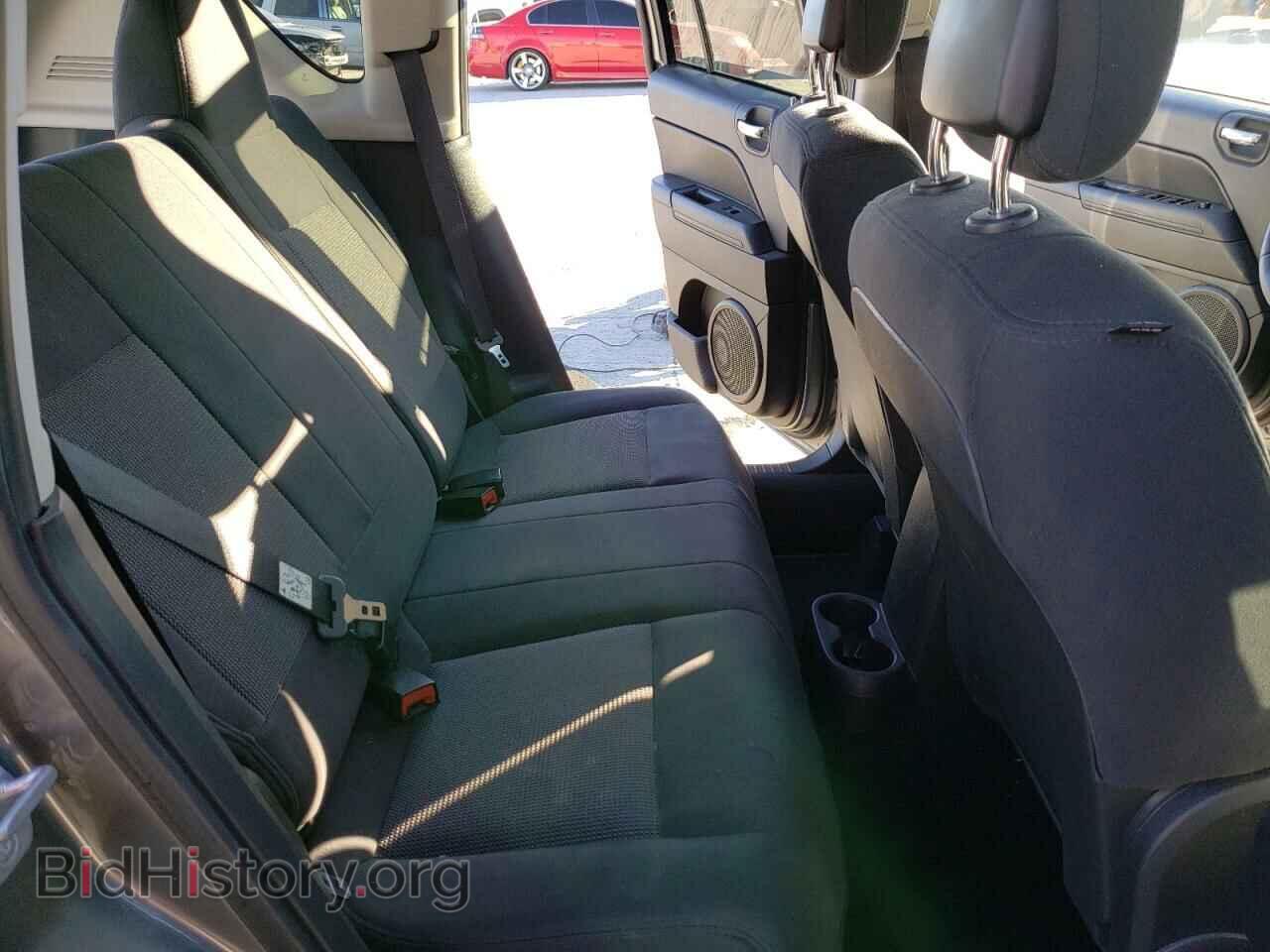 2011 JEEP COMPASS - VIN: 1J4NF1FB2BD299211 - Photo 10