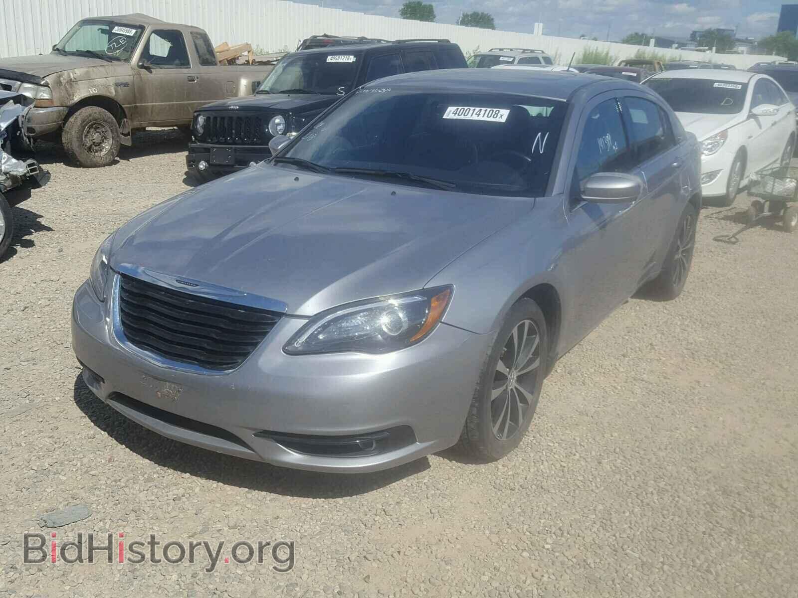 2013 CHRYSLER 200 - VIN: 1C3CCBCG9DN621243 - Photo 2
