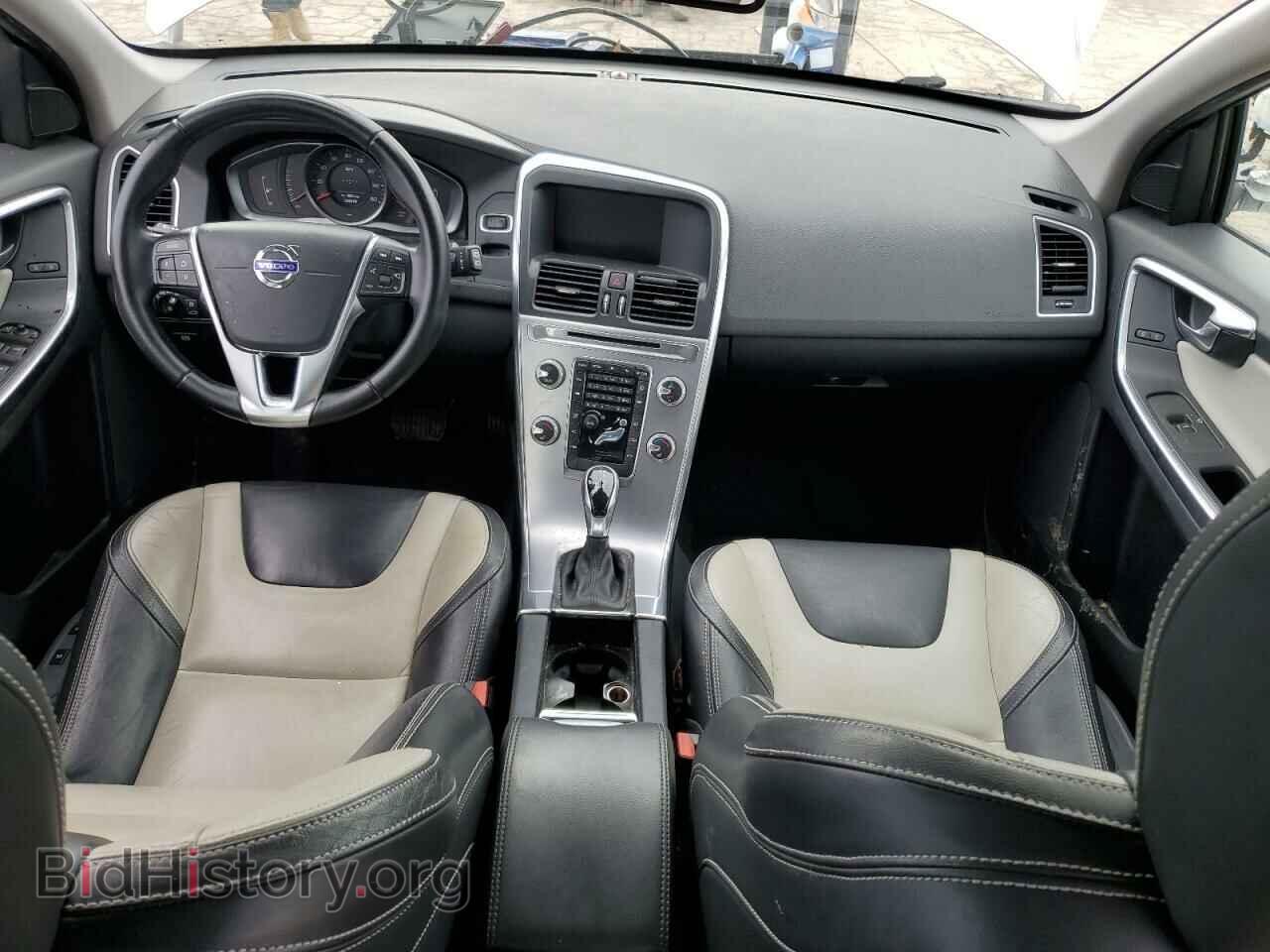 2017 VOLVO XC60 - VIN: YV440MDJ3H2094044 - Фото 8