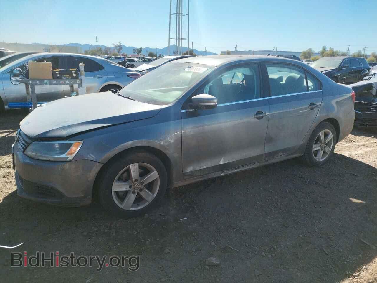 Фотография 3VWLL7AJ8EM350725 - VOLKSWAGEN JETTA 2014