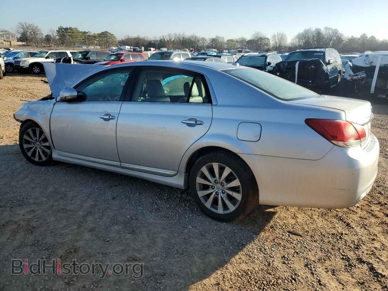 2011 TOYOTA AVALON - VIN: 4T1BK3DB7BU410236 - Фото 2
