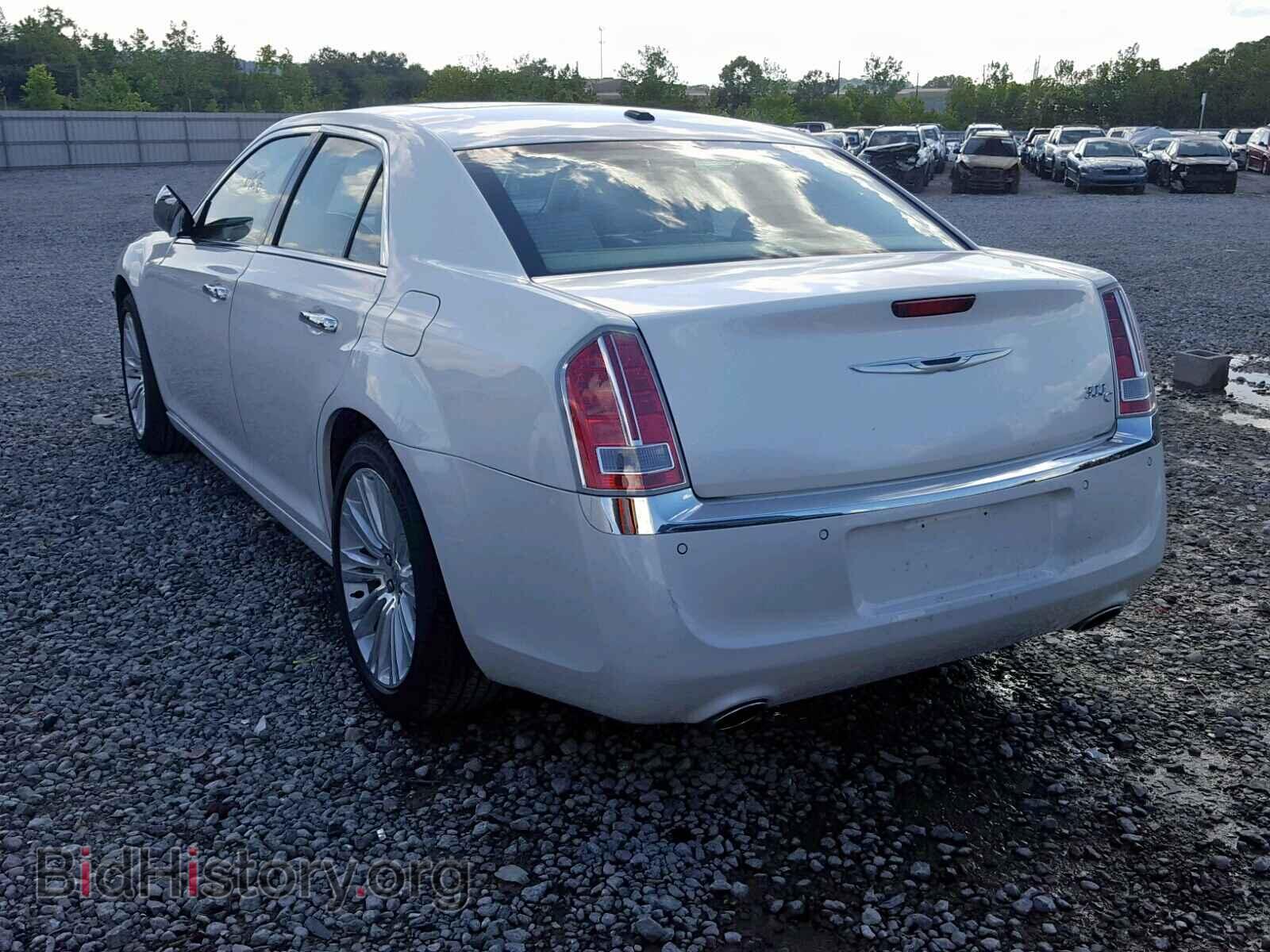 2011 CHRYSLER 300 - VIN: 2C3CA6CT8BH552853 - Photo 3