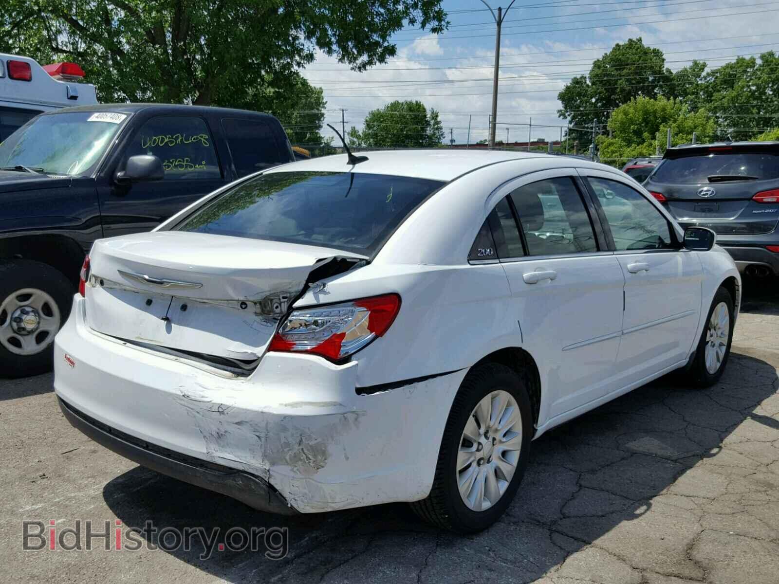 2011 CHRYSLER 200 - VIN: 1C3BC4FBXBN559999 - Фото 4