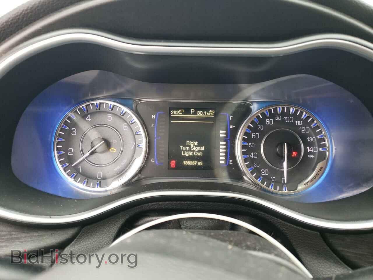 2016 CHRYSLER 200 - VIN: 1C3CCCAB6GN154056 - Фото 9