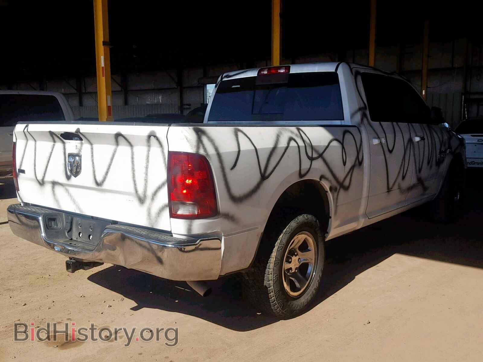 2017 RAM 1500 SLT - VIN: 1C6RR6TT1HS576130 - Фото 4