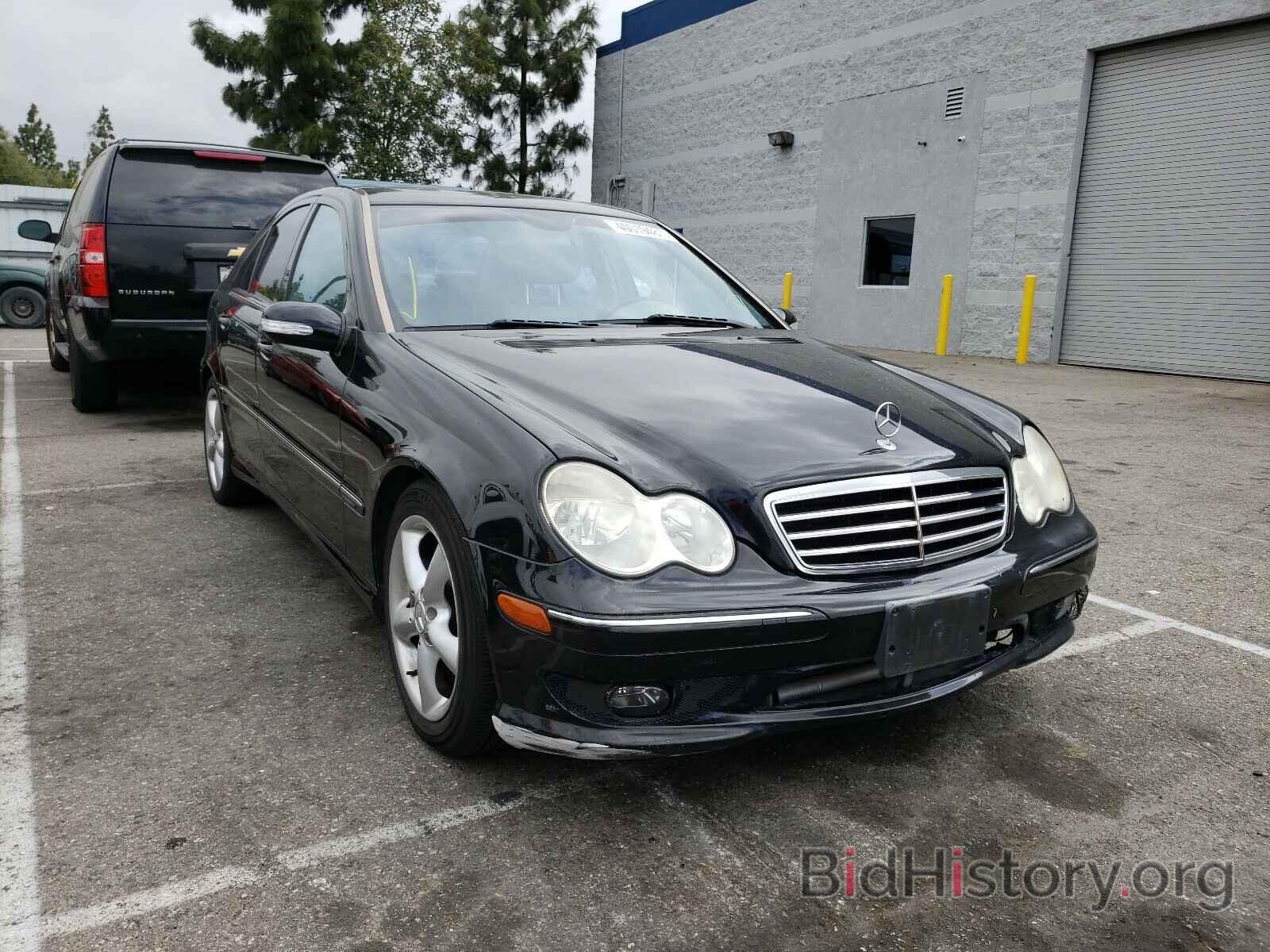 Photo WDBRF52H56A903669 - MERCEDES-BENZ C CLASS 2006