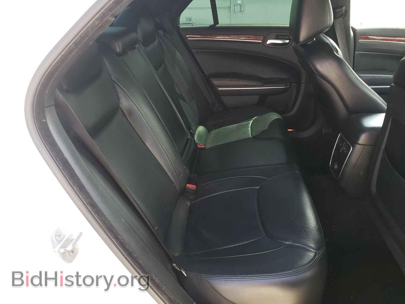 2014 CHRYSLER 300 - VIN: 2C3CCAAG2EH375577 - Photo 6
