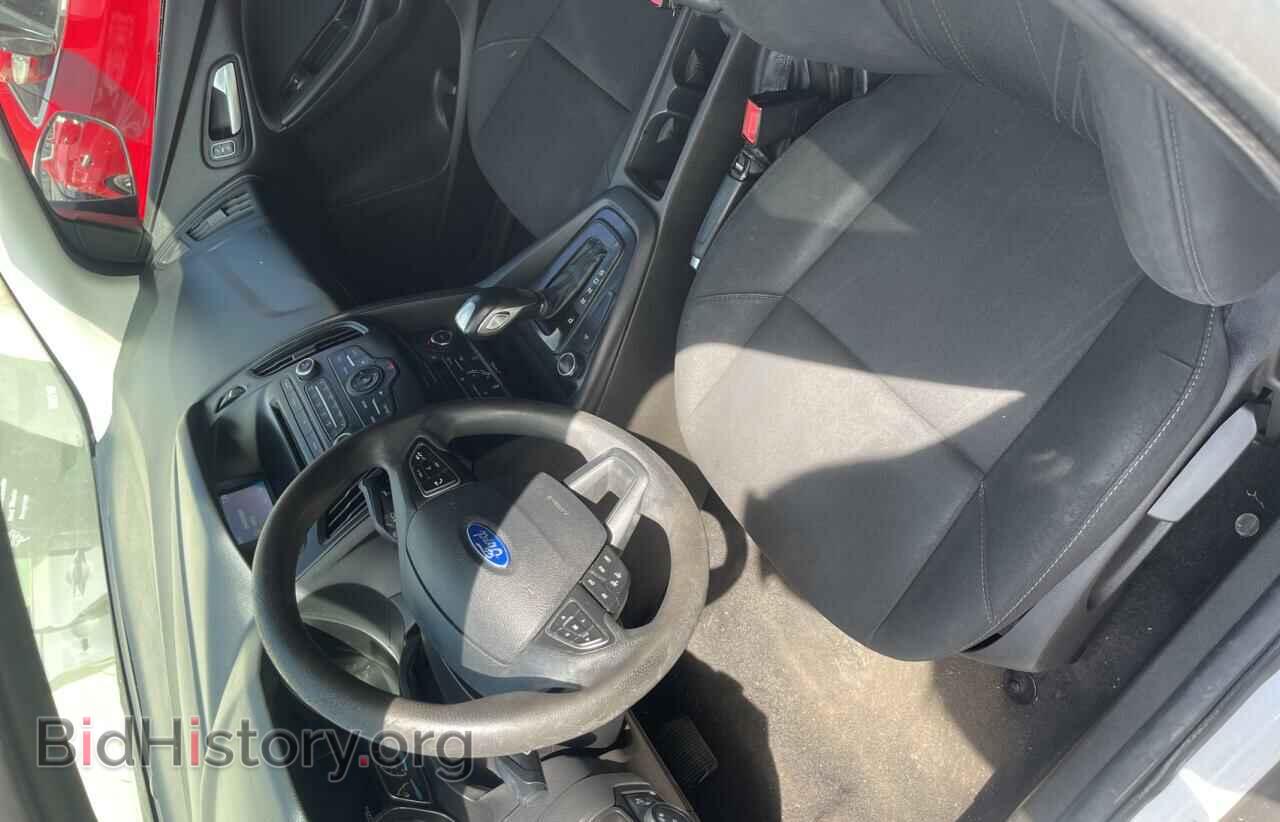 2016 FORD FOCUS - VIN: 1FADP3FE3GL306464 - Photo 9