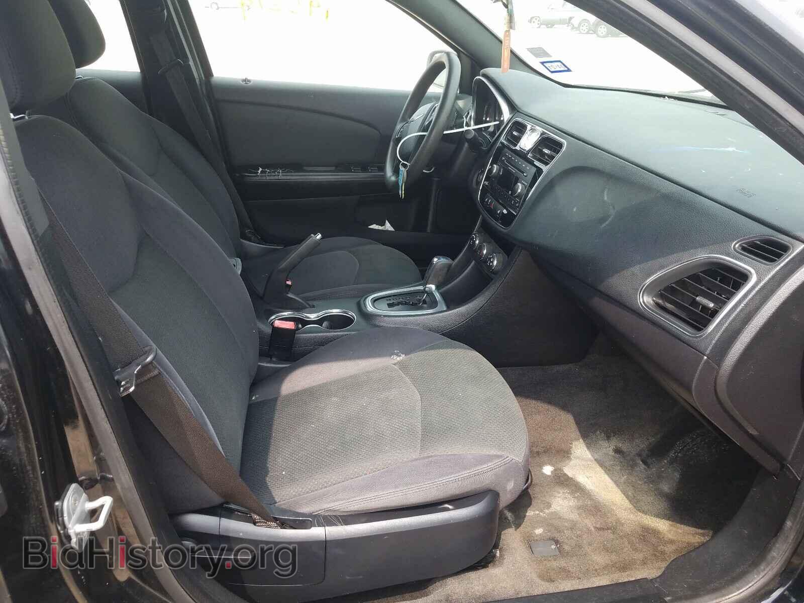 2012 CHRYSLER 200 - VIN: 1C3CCBAB2CN225984 - Фото 5