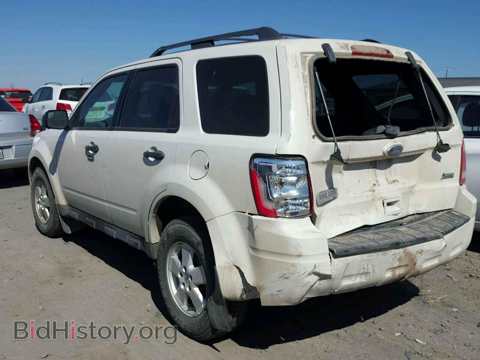 2011 FORD ESCAPE - VIN: 1FMCU9DG2BKC20370 - Фото 3