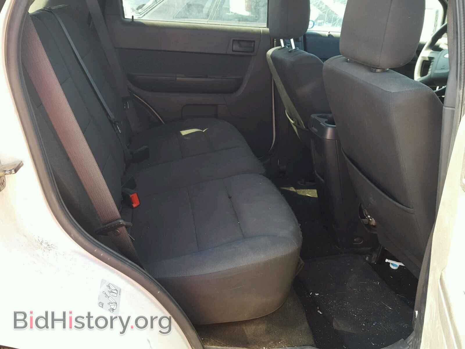 2011 FORD ESCAPE - VIN: 1FMCU9DG2BKC20370 - Фото 6