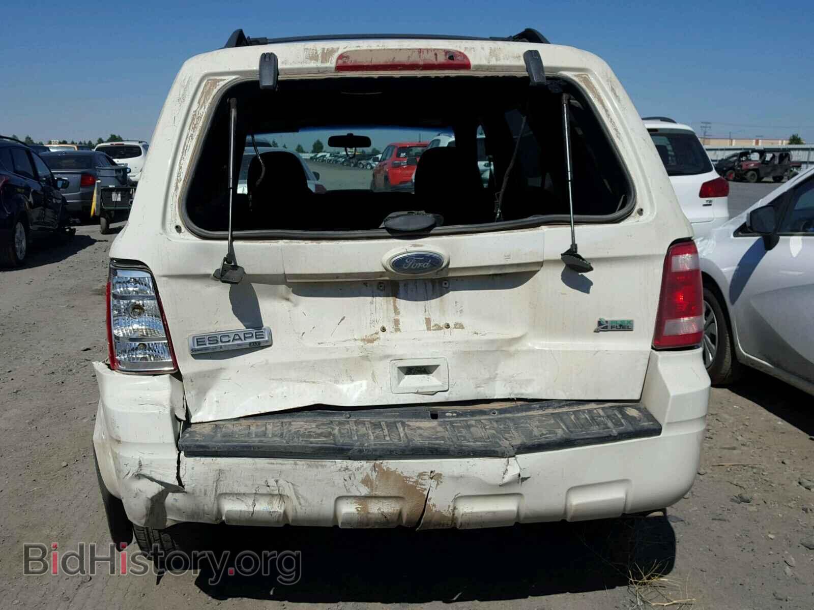 2011 FORD ESCAPE - VIN: 1FMCU9DG2BKC20370 - Фото 9