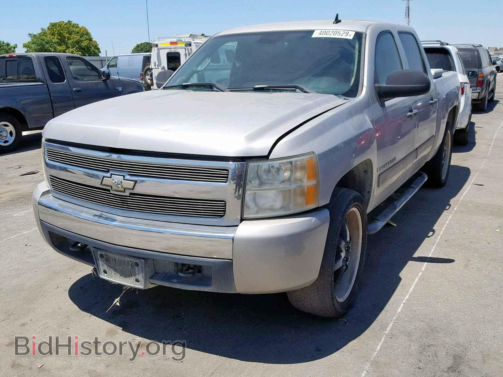2007 CHEVROLET SILVERADO - VIN: 2GCEC13C771560962 - Фото 2