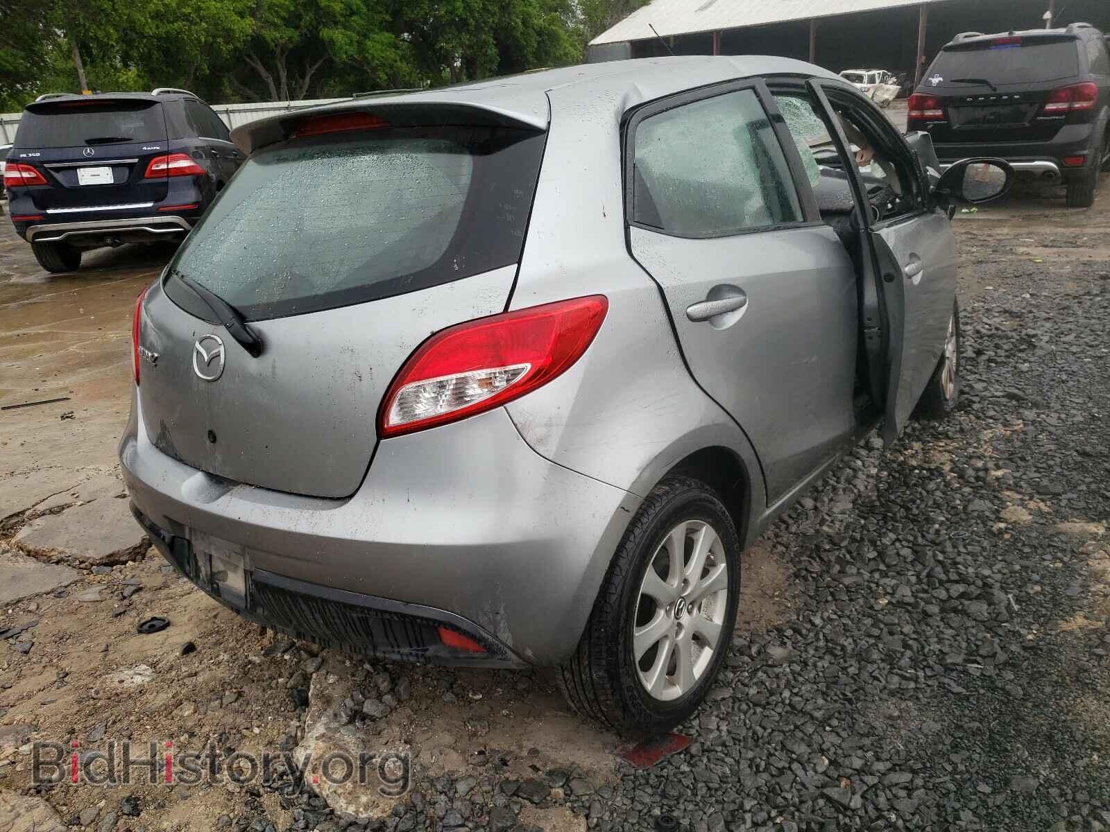 2014 MAZDA 2 - VIN: JM1DE1LY2E0175903 - Photo 4