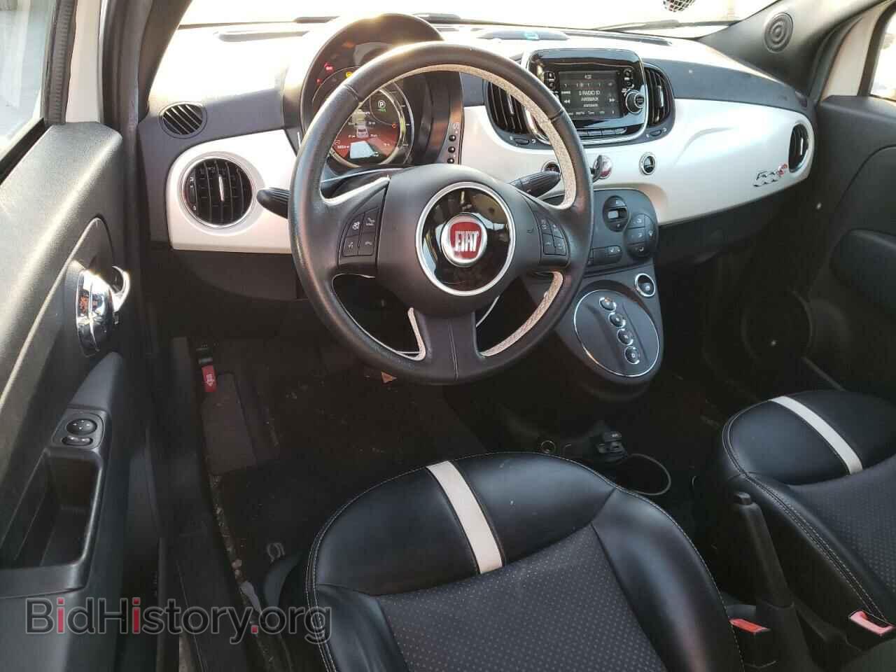 2017 FIAT 500 - VIN: 3C3CFFGE5HT546036 - Photo 8