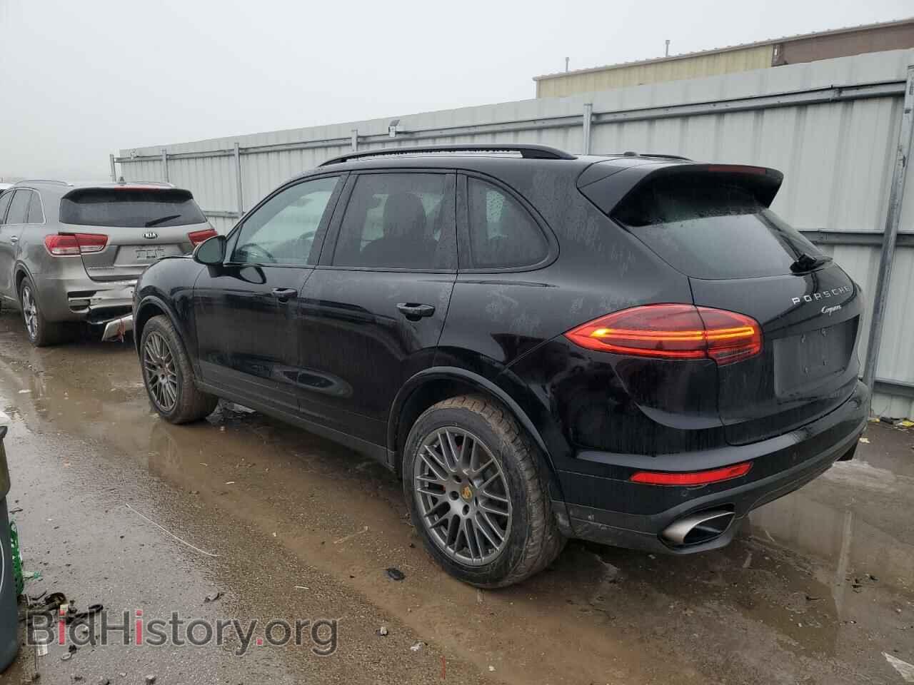 2017 PORSCHE CAYENNE - VIN: WP1AA2A25HKA87552 - Фото 2